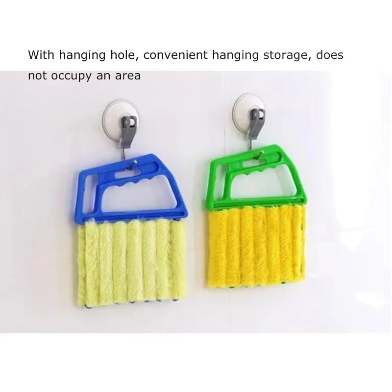 EasyClean Blinds Brush